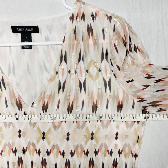 White House Black Market Pastel Print Split Sleeve Gold Threads Lined Top Size 8 - Picture 11 of 12